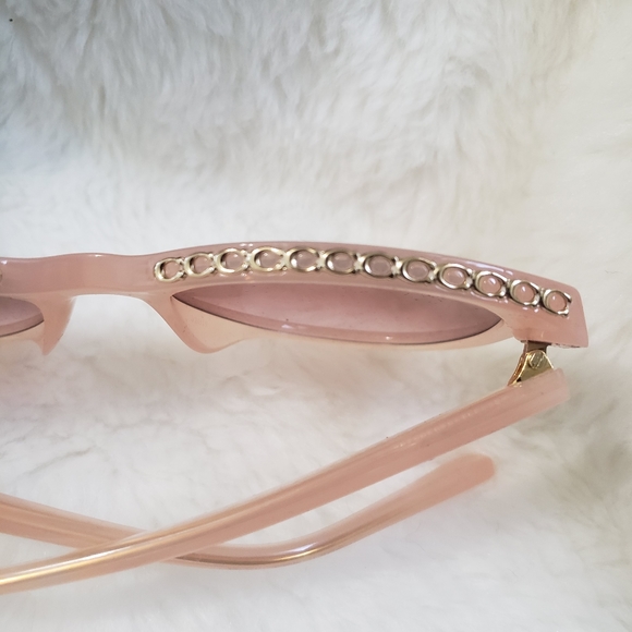 πNEW COACH Sunglasses- Milky Pink NIC - Picture 6 of 9